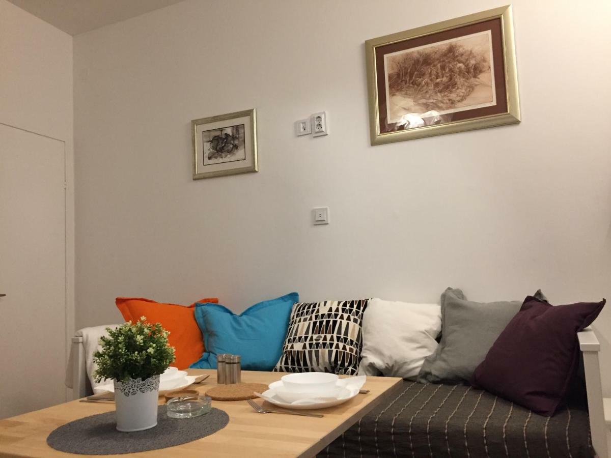 Very Close Studio Apartment Zagreb Exterior photo