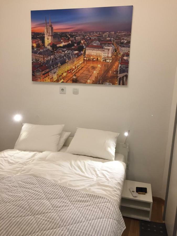 Very Close Studio Apartment Zagreb Exterior photo
