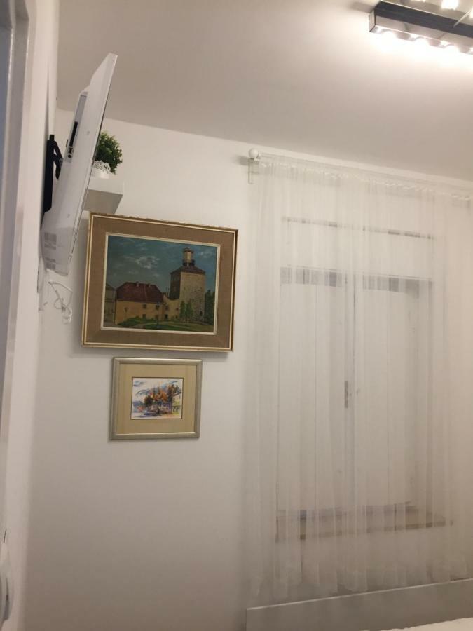 Very Close Studio Apartment Zagreb Exterior photo